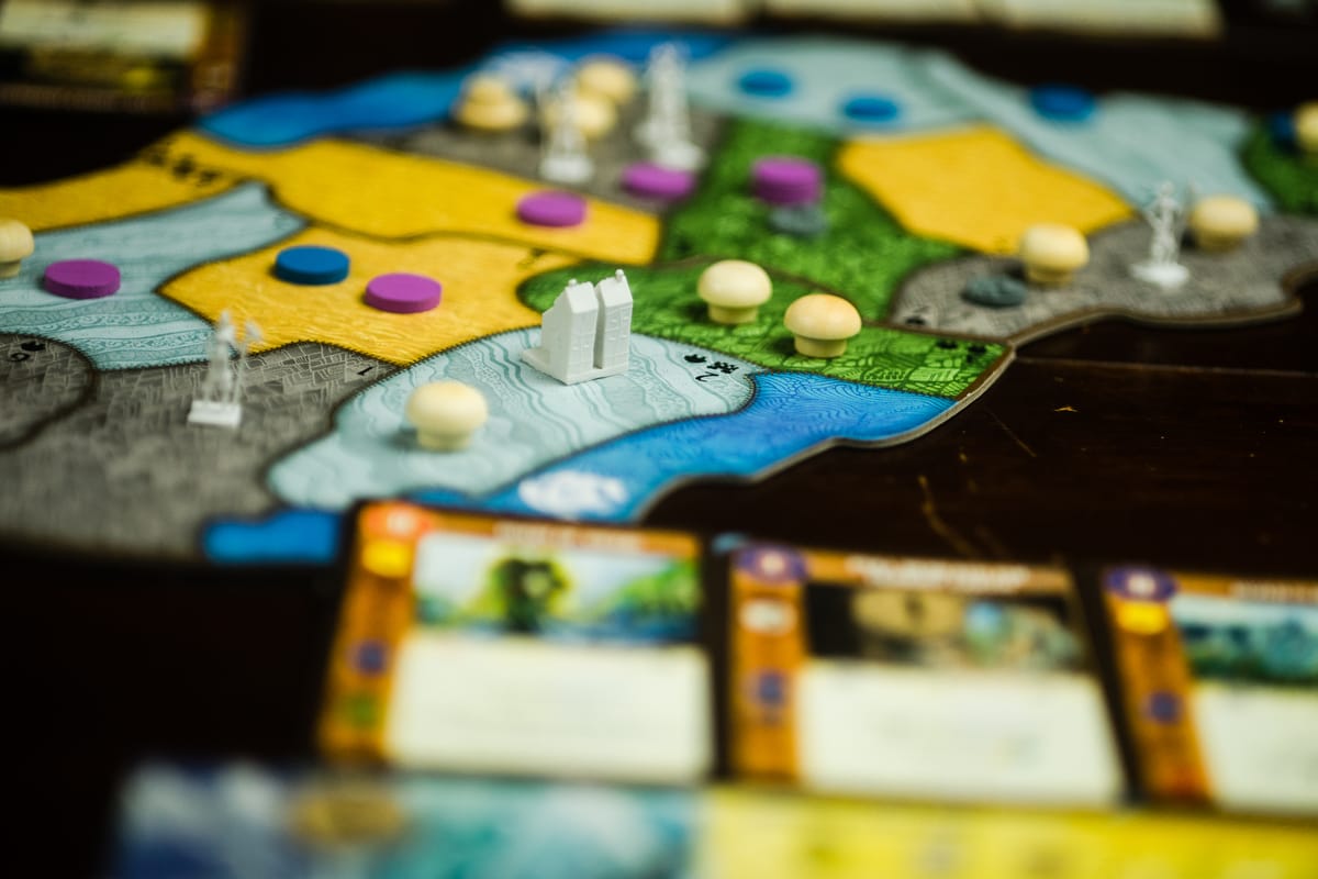 Issue 15: 10 great cooperative board games that aren't Pandemic
